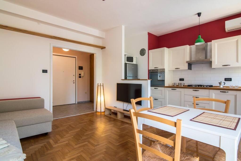 Enjoy Home - Bilocale Sulle Riviere A Due Passi Dalla Specola Padova Eksteriør bilde